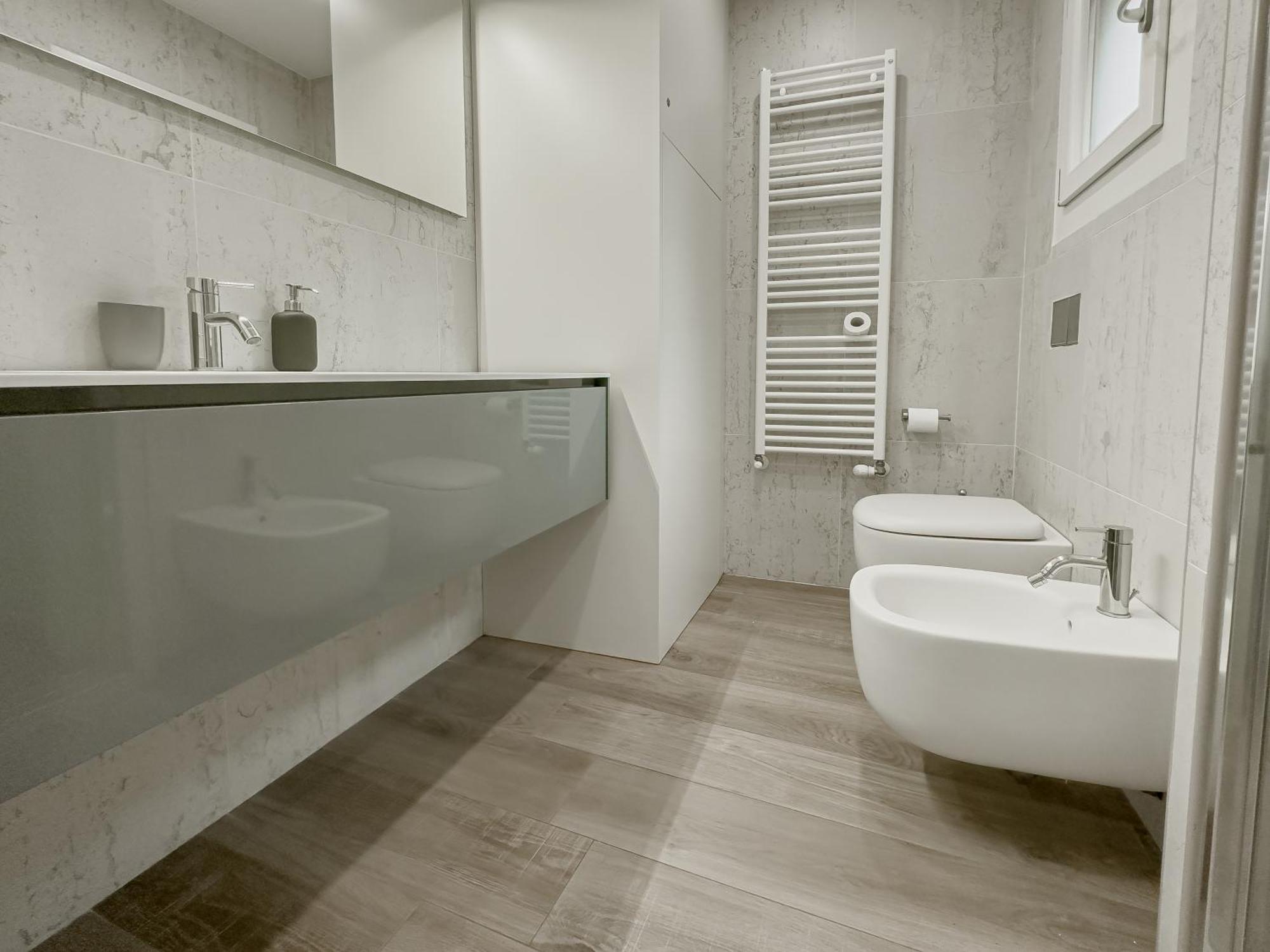 Realkasa Canonica Apartment Bologna Bagian luar foto