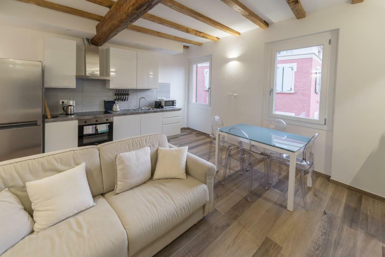 Realkasa Canonica Apartment Bologna Bagian luar foto